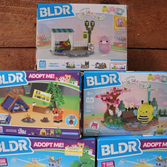 BLDR Building Sets Bundle of 7 Includes Adopt Me Squishmallows Construction Kits - Picture 5 of 7